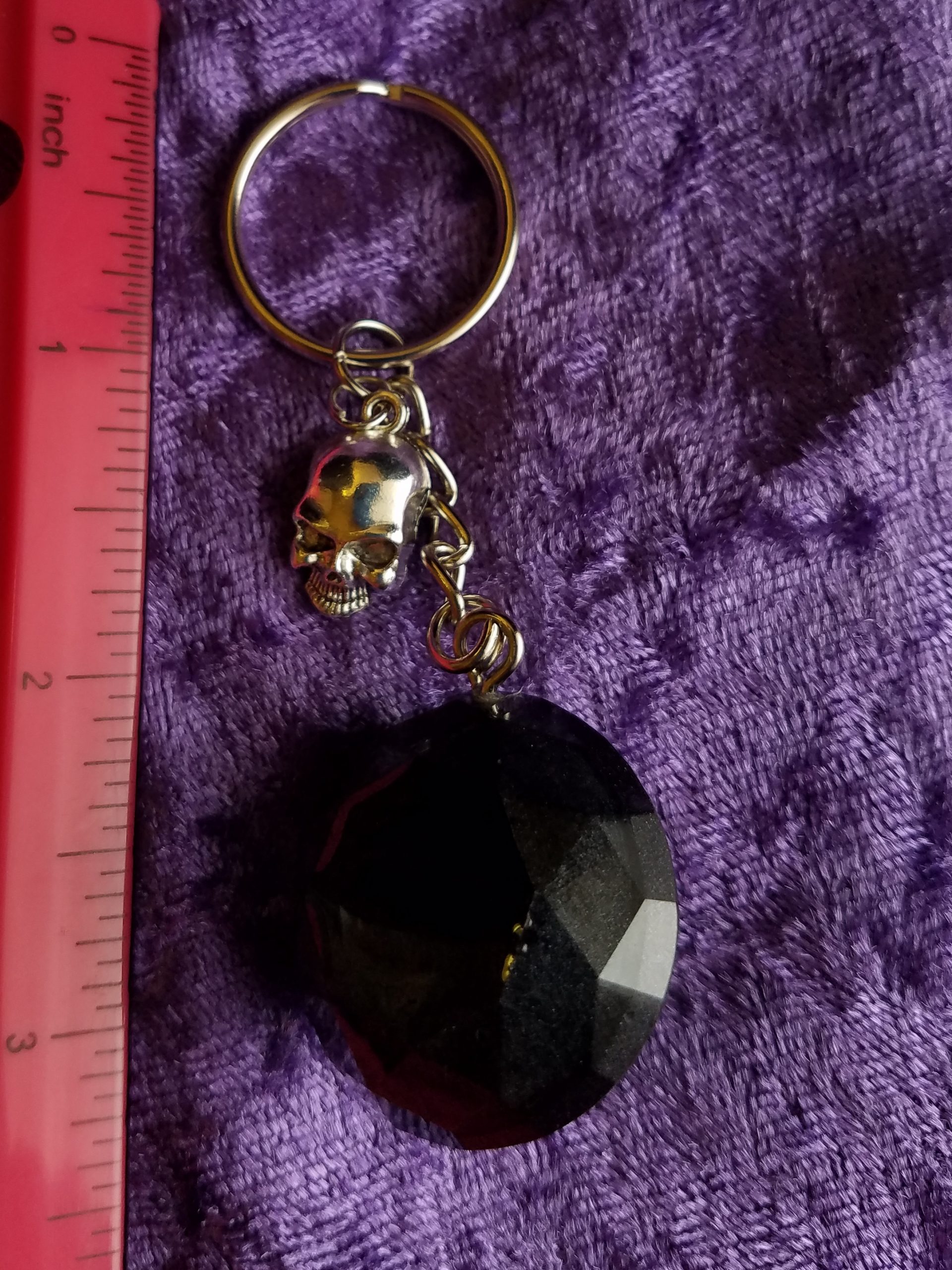 Shimmery Black Epoxy Diamond Keychain With Silver Skull Charm