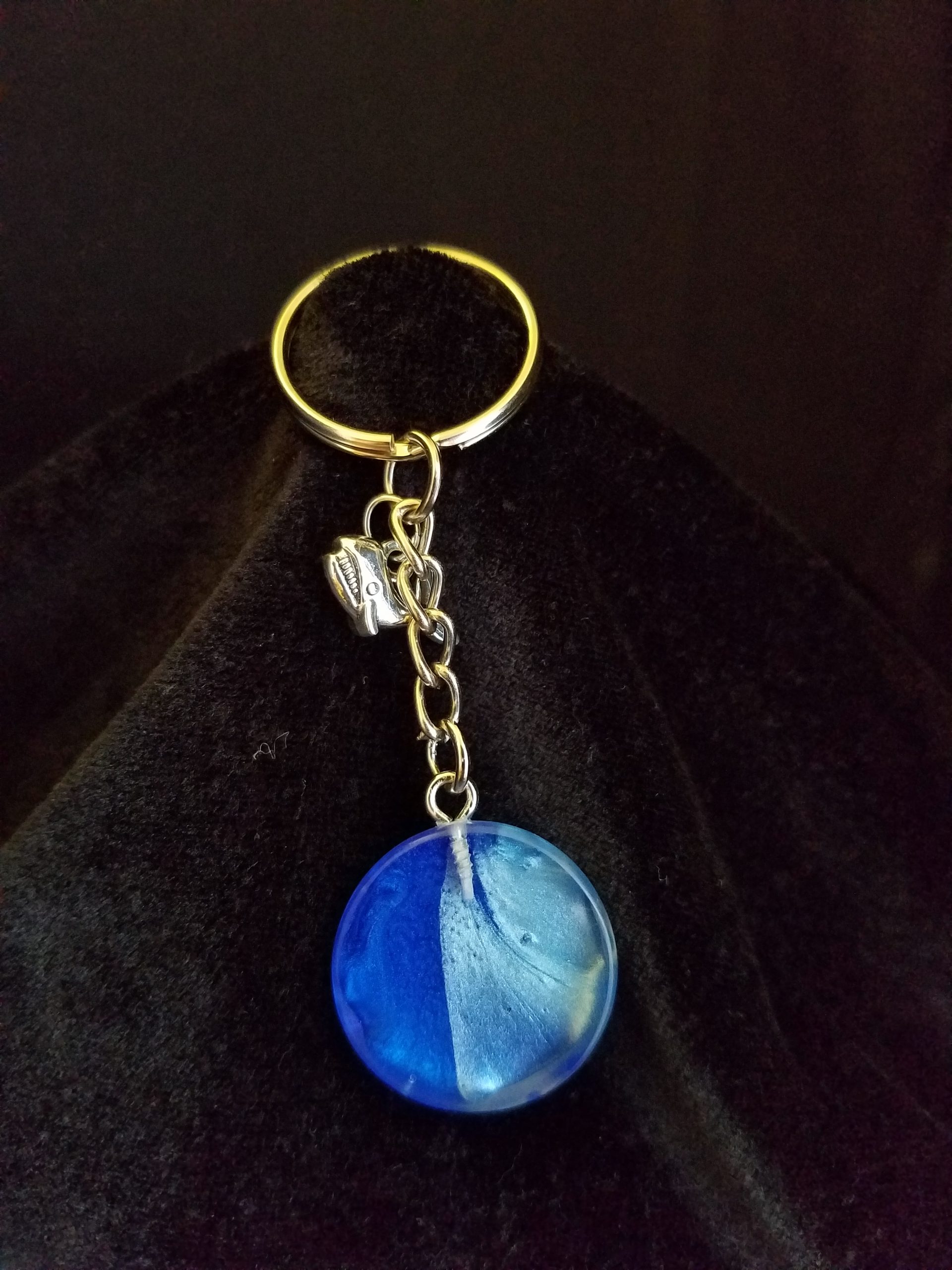 Abstract Silver Keychain with Double Blue Epoxy Round Charm & Silver Whale Charm